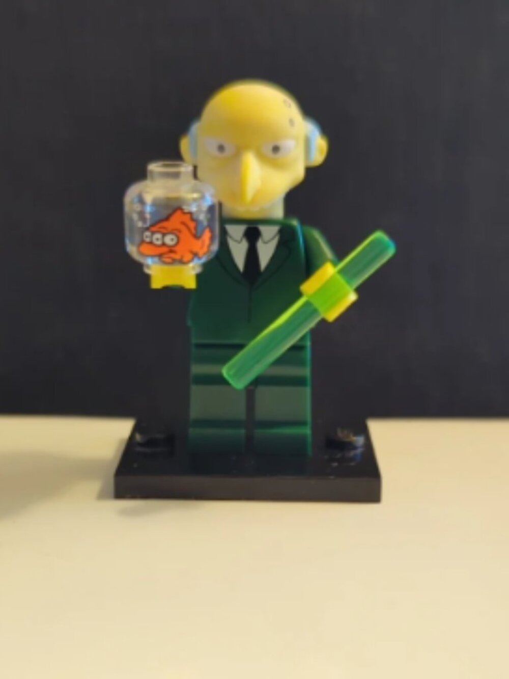 LEGO Minifigure, Mr. Burns, The Simpsons, Series 1 with Stand and Accessories